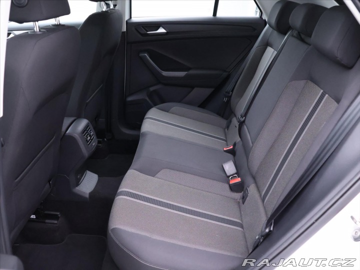 Volkswagen T-Roc 1,5 TSI 110kW DSG Navi DP 2020