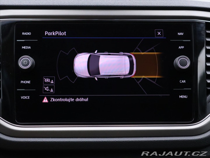 Volkswagen T-Roc 1,5 TSI 110kW DSG Navi DP 2020