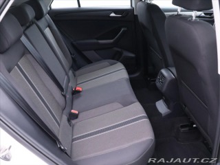 Volkswagen T-Roc 1,5 TSI 110kW DSG Navi DP 2020