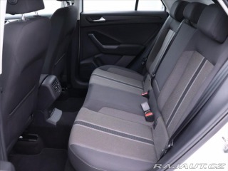 Volkswagen T-Roc 1,5 TSI 110kW DSG Navi DP 2020