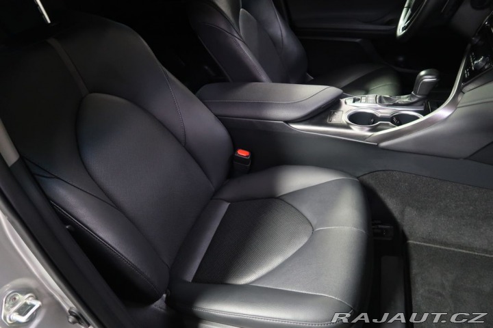 Toyota Camry 2.5Hybrid,CZ,1Maj,Executi 2024