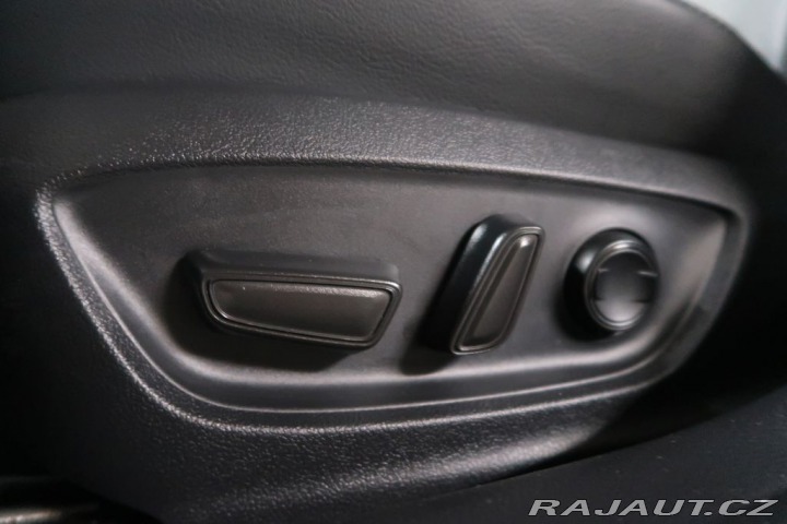 Toyota Camry 2.5Hybrid,CZ,1Maj,Executi 2024
