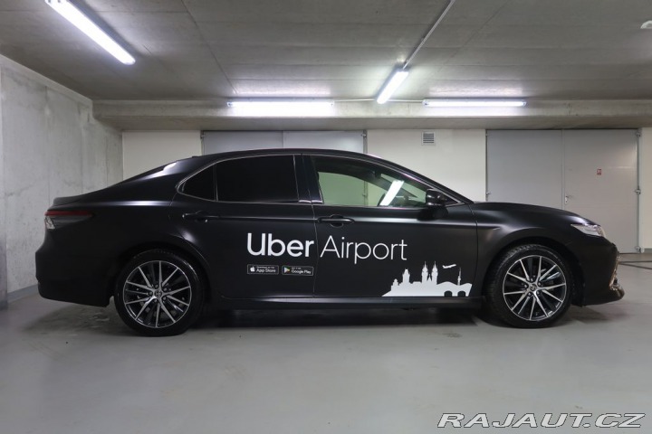 Toyota Camry 2.5Hybrid,CZ,1Maj,Executi 2024