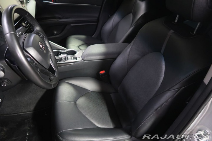 Toyota Camry 2.5Hybrid,CZ,1Maj,Executi 2024