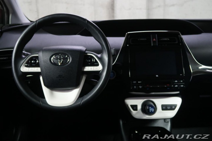 Toyota Prius 1.8PHEV,CZ,AT 2017