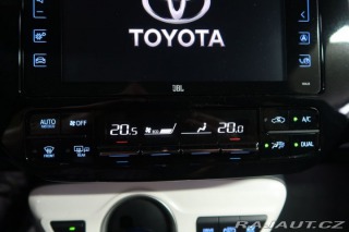 Toyota Prius 1.8PHEV,CZ,AT 2017