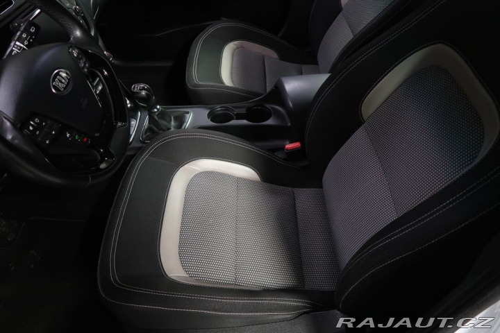 Kia Ceed 1.4CVVT,73kW,CZ,Manuál 2015