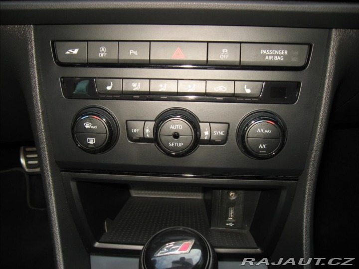 Seat Leon 2,0 TSI 280PS Cupra M/T 2015