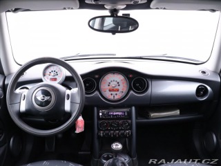 Mini One 1,6 i 66kW Klima Panorama 2006