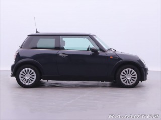 Mini One 1,6 i 66kW Klima Panorama 2006