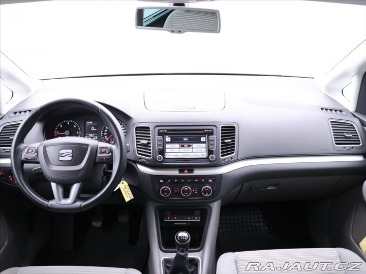 Seat Alhambra 2,0 TDI Style 7-Míst Aut. 2014