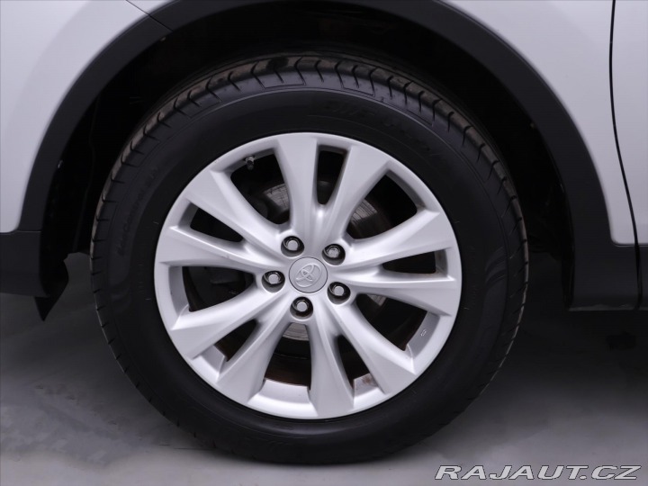 Toyota RAV4 2,2 D-4D 110kW Style 4x4 2013