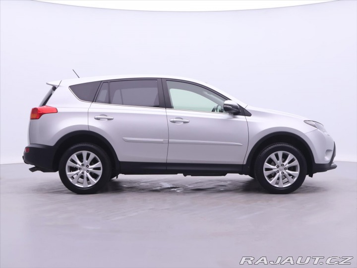 Toyota RAV4 2,2 D-4D 110kW Style 4x4 2013