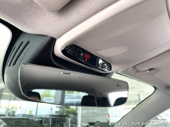 Volvo XC40 D4*AWD*140kW*LED*Nav*Kame 2020