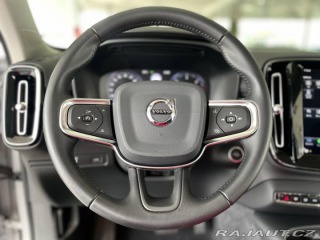 Volvo XC40 D4*AWD*140kW*LED*Nav*Kame 2020
