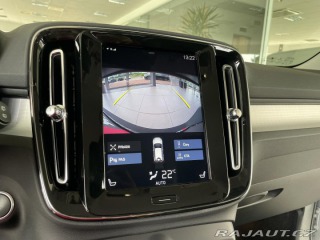 Volvo XC40 D4*AWD*140kW*LED*Nav*Kame 2020