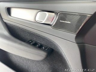 Volvo XC40 D4*AWD*140kW*LED*Nav*Kame 2020