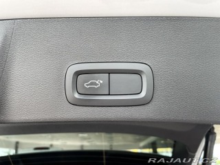 Volvo XC40 D4*AWD*140kW*LED*Nav*Kame 2020