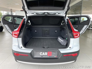 Volvo XC40 D4*AWD*140kW*LED*Nav*Kame 2020
