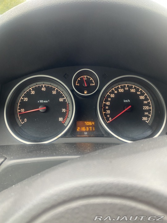 Opel Astra GTC 2005