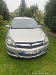 Opel Astra GTC 2005