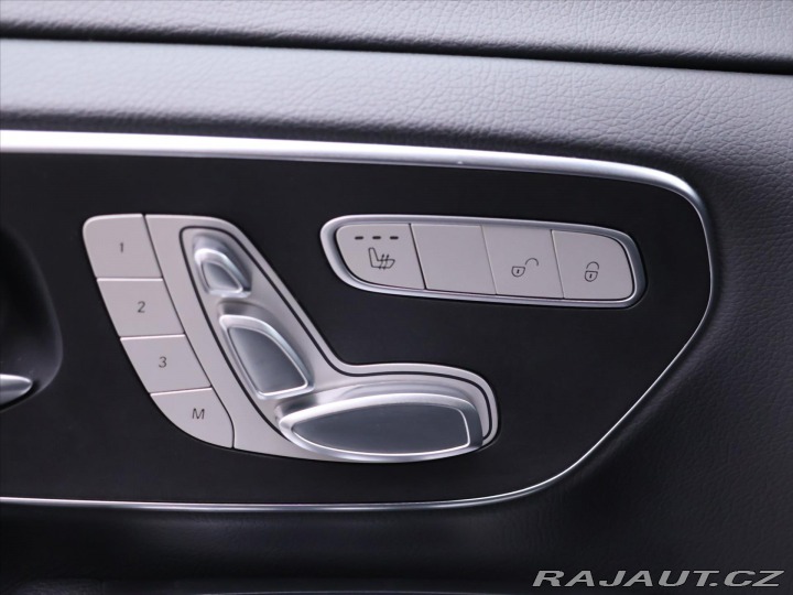 Mercedes-Benz V 2,0 250d Aut. LED 8-Míst 2019
