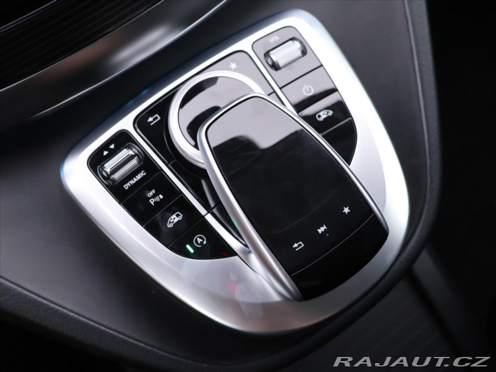 Mercedes-Benz V 2,0 250d Aut. LED 8-Míst 2019