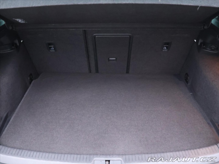Volkswagen Golf 2,0 TSI 162kW DSG GTI 1.M 2014