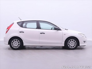 Hyundai i30 1,6 CRDi 66kW Trikolor Pl 2012
