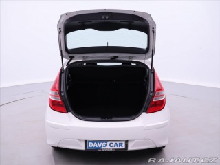 Hyundai i30 1,6 CRDi 66kW Trikolor Pl 2012