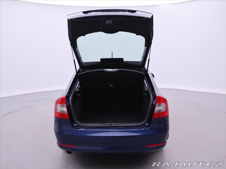 Škoda Octavia 2,0 TDI DSG CZ Elegance X 2012