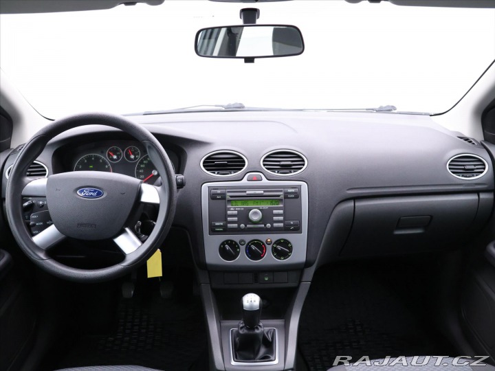 Ford Focus 1,6 i 74kW CZ Klima 2007