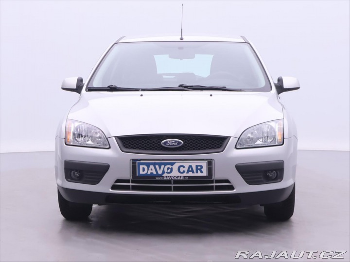Ford Focus 1,6 i 74kW CZ Klima 2007