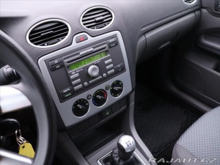 Ford Focus 1,6 i 74kW CZ Klima 2007