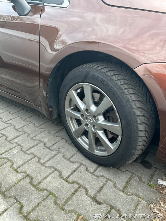 Toyota Avensis 2,0 2015