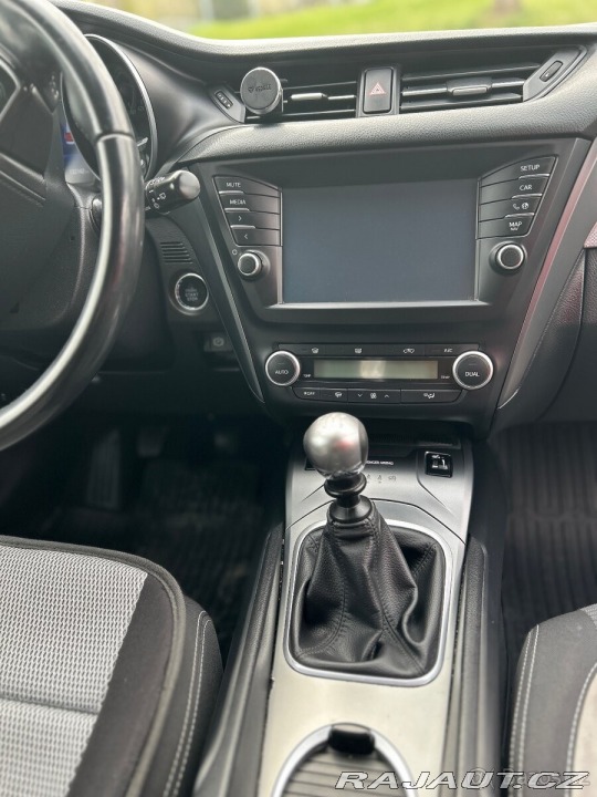 Toyota Avensis 2,0 2015