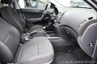 Hyundai i30 CW 1.4i 2xKOLA 2010