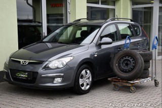 Hyundai i30 CW 1.4i 2xKOLA 2010