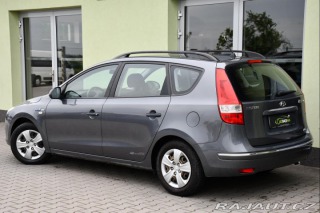 Hyundai i30 CW 1.4i 2xKOLA 2010