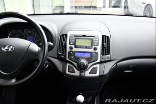 Hyundai i30 CW 1.4i 2xKOLA 2010