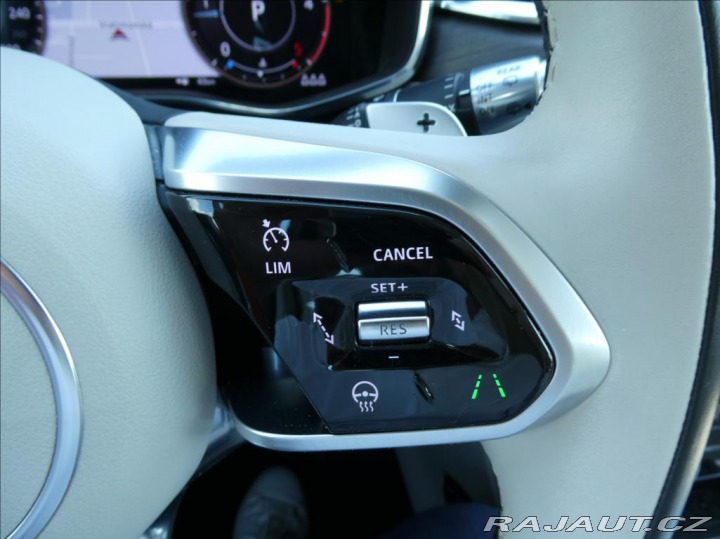 Jaguar F-Pace 2,0 D200 S 1Maj, ČR, tažn 2021