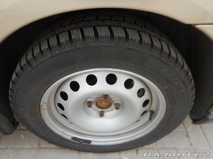 Citroën C5 2.0i, KLIMA, TAŽNÉ 2005