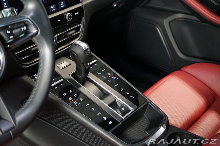 Porsche Macan GTS Chrono PDK 360 Pano V 2022