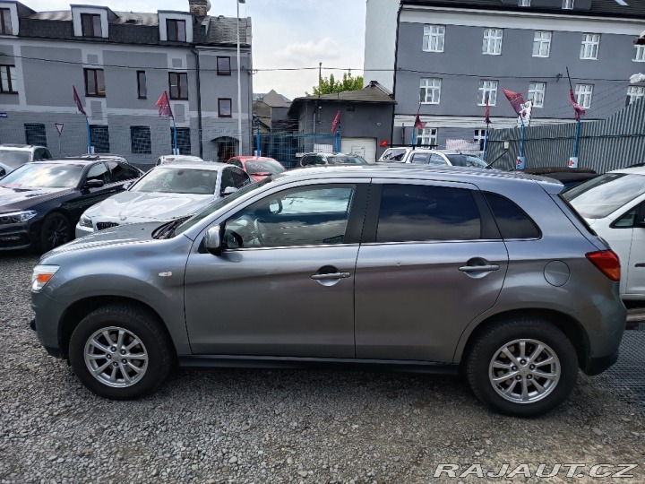 Mitsubishi ASX 1,6MIVEC 2WD ČR 1 majitel 2013