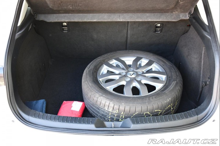 Mazda 3 2.0 G165 REVOLUTION 2xALU 2015