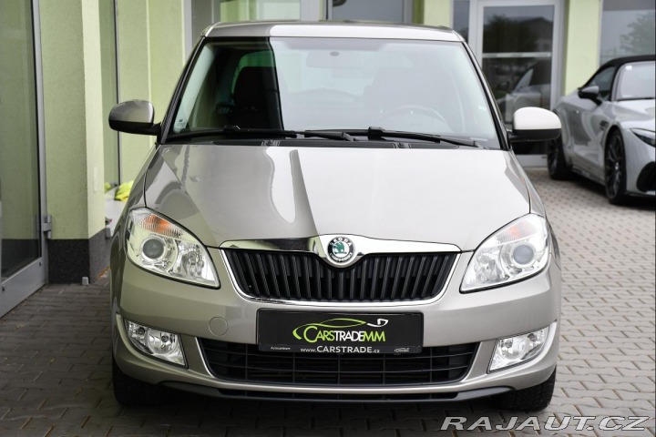 Škoda Fabia 1.6TDi VYHŘ.SED. AUT. A/C 2011