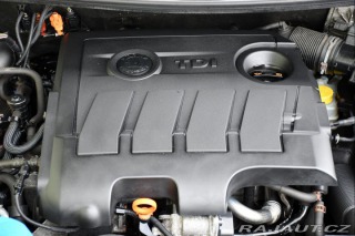 Škoda Fabia 1.6TDi VYHŘ.SED. AUT. A/C 2011