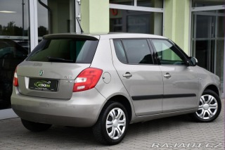 Škoda Fabia 1.6TDi VYHŘ.SED. AUT. A/C 2011