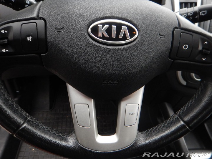 Kia Ceed 1.4 16V, ČR, KLIMA 2012
