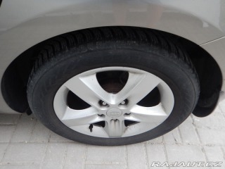 Kia Ceed 1.4 16V, ČR, KLIMA 2012